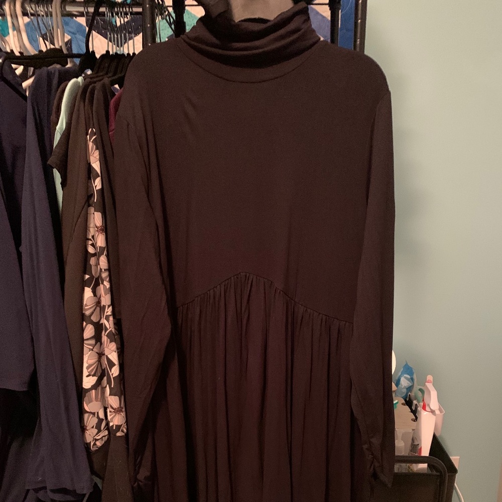 Nwt- Plus Size Fit And Flare Turtleneck Maternity… - image 3